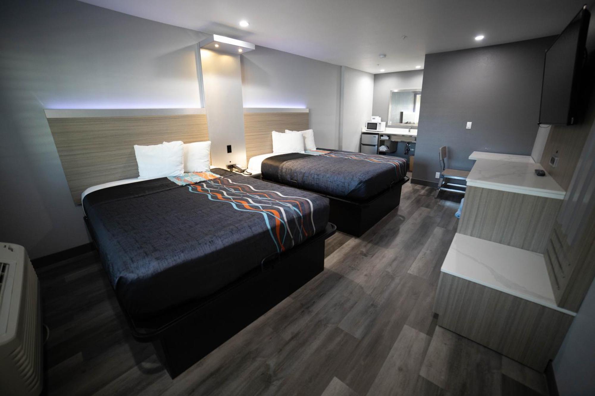 Travelodge By Wyndham Whittier Exteriér fotografie